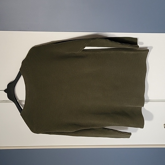 Core sweater - Picture 4 of 4